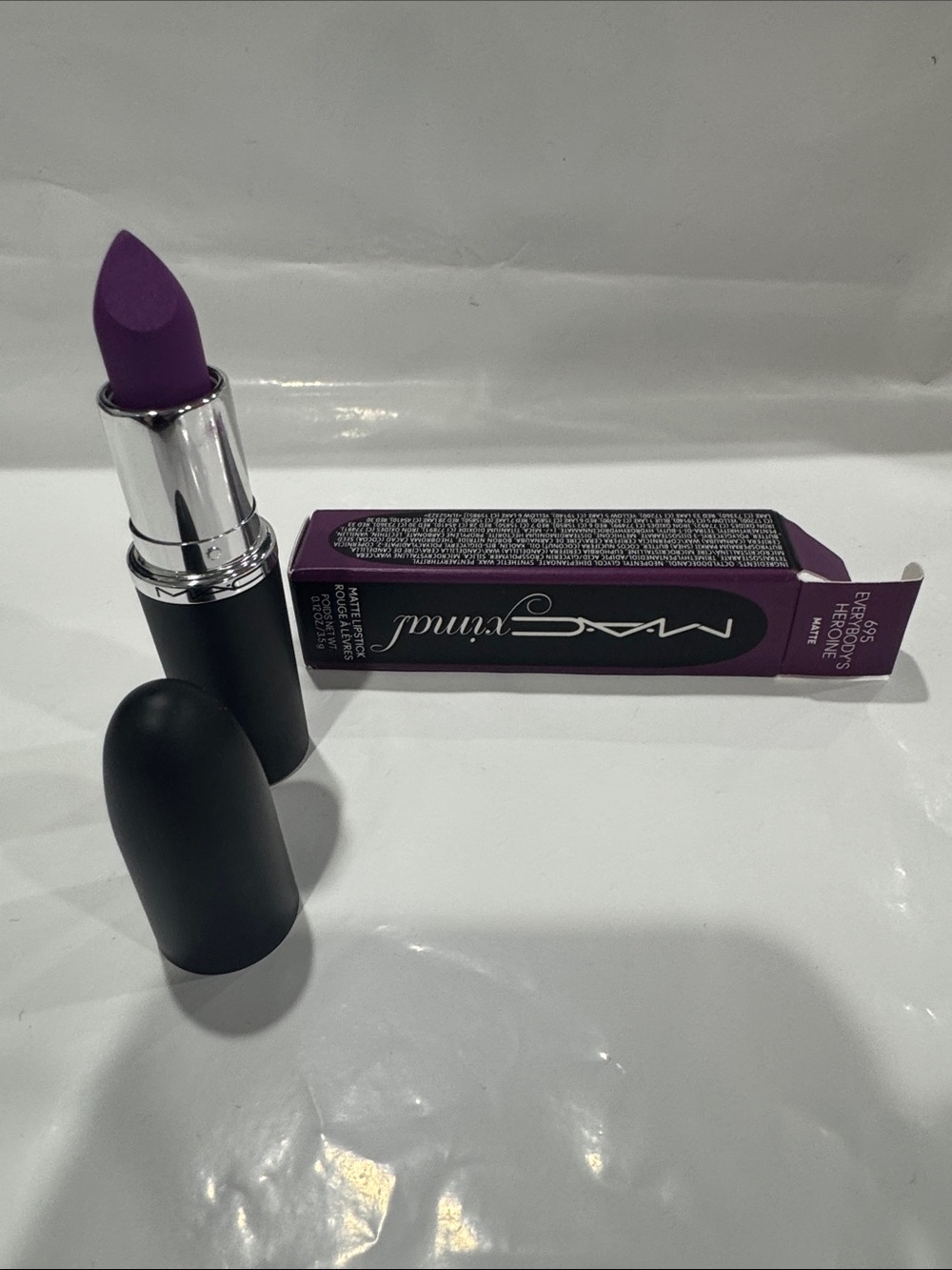 MAC Cosmetics Purple Matte Lipstick - Bold Violet color 695 everybody’s heroine